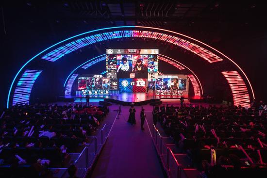 产生积极影 产生积极影