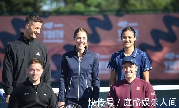 轻球员更多 轻球员更多